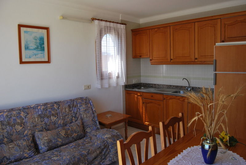 Bella Maria Aparthotel 3*